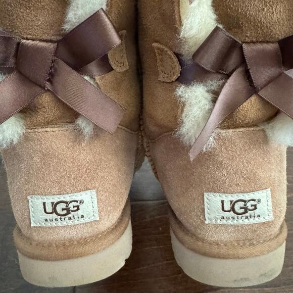 UGG Australia Bailely Bow Tall II Women's Brown Suede Fur Winter Boots Size 7 - Picture 6 of 7